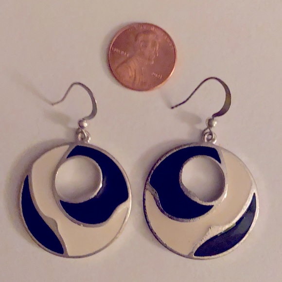 3 for $12.00.  Black and White Earrings.  Bundle and Save. - Picture 2 of 2
